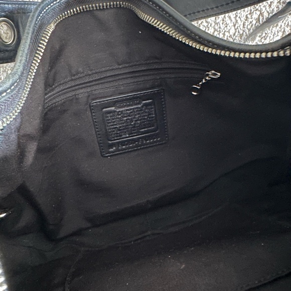 Vintage Coach SoHo Black Leather Shoulder Bag - Picture 3 of 6